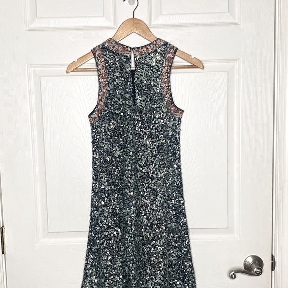 ANTHROPOLOGIE Varun Bahl Astronomy Sleeveless Sequins Shift Dress Size 2 - Picture 10 of 15